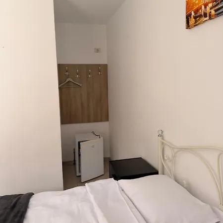 Andrastef Vama Veche